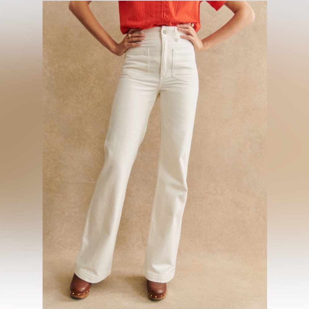 NWT Sezane 70’s Trousers High-Rise Straight Jeans in Ecru color